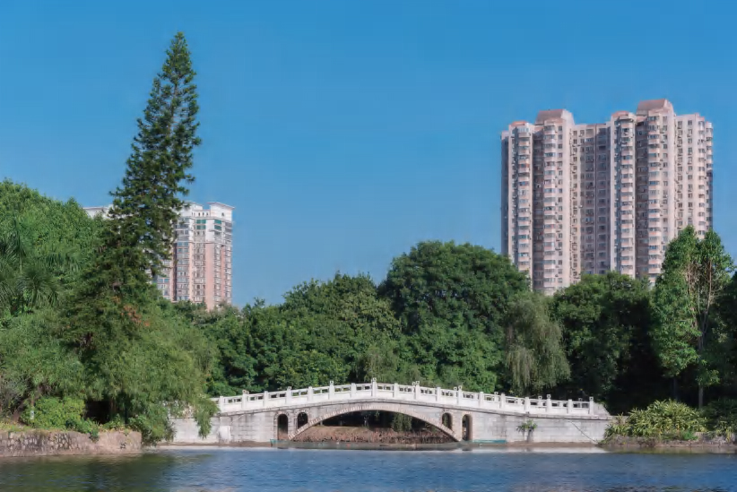 人工湖
